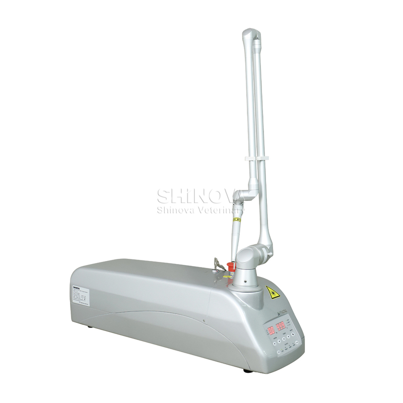 เครื่องผ่าตัดเลเซอร์ CO2 แบบพกพาสำหรับโรงพยาบาลสัตวแพทย์